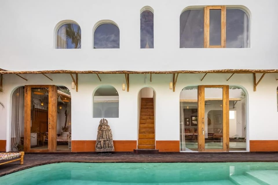 Ideal Stay Bali 4BR - Family and Group House in North Kuta