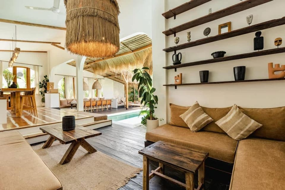 Elegant 4BR Pool Villa Families & Groups House in North Kuta