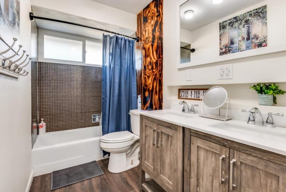 Toilet, Bathroom, Bath