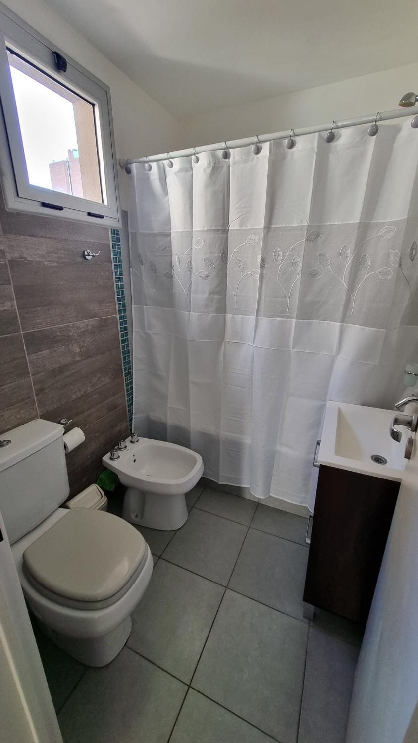 Moderno y cómodo departamento céntrico con cochera Apartment in Bahía Blanca