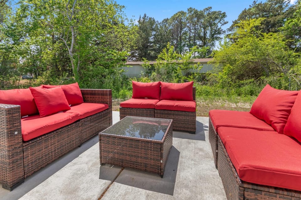 Garden, Seating area