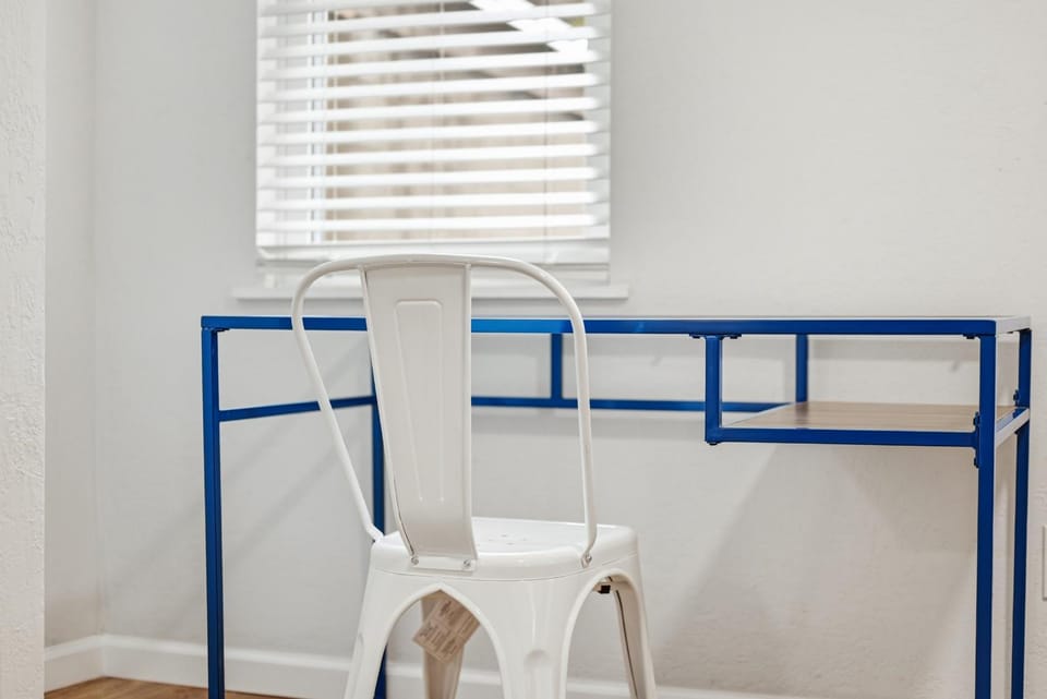 Pittsburgh Millvale C Spacious and Cozy Private Bedroom with Shared Bathroom Vacation rental in Pittsburgh