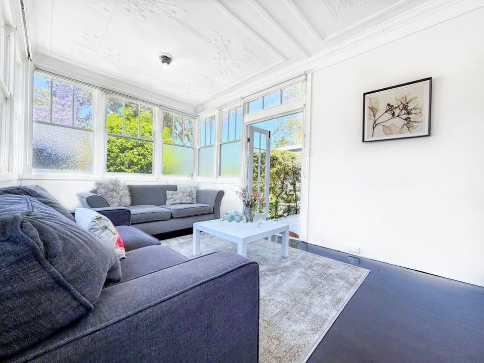 Stunning Heritage House - Chatswood Mall & Station House in Sydney