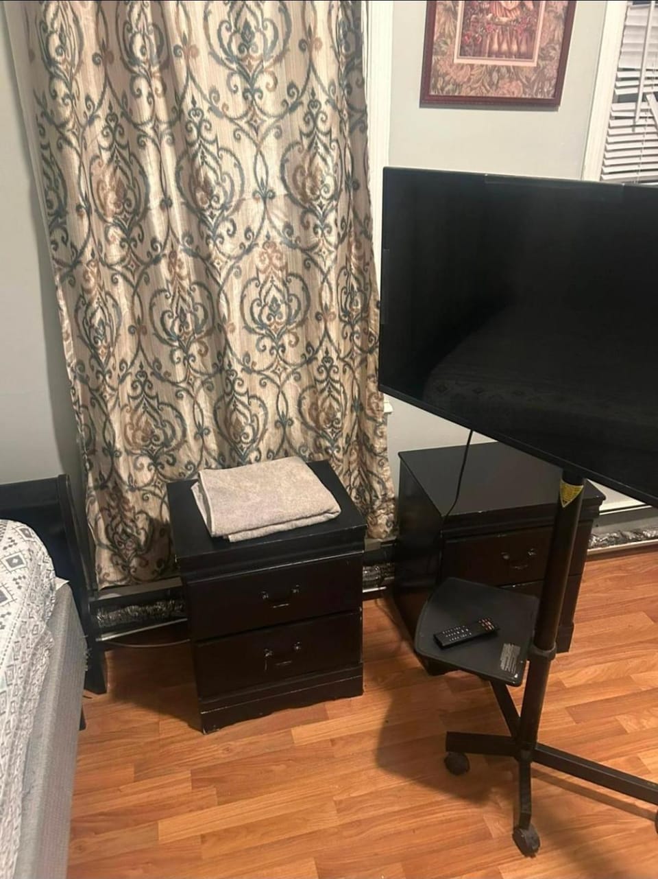 Grove 4- Queen bed with Private bathroom Bed and Breakfast in Irvington