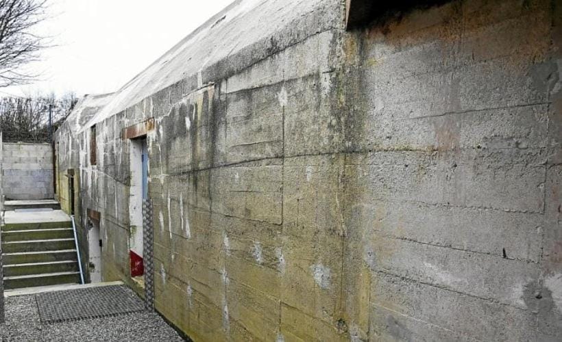 L' Insolite Bunker du GR34 Apartment in Saint-Pabu