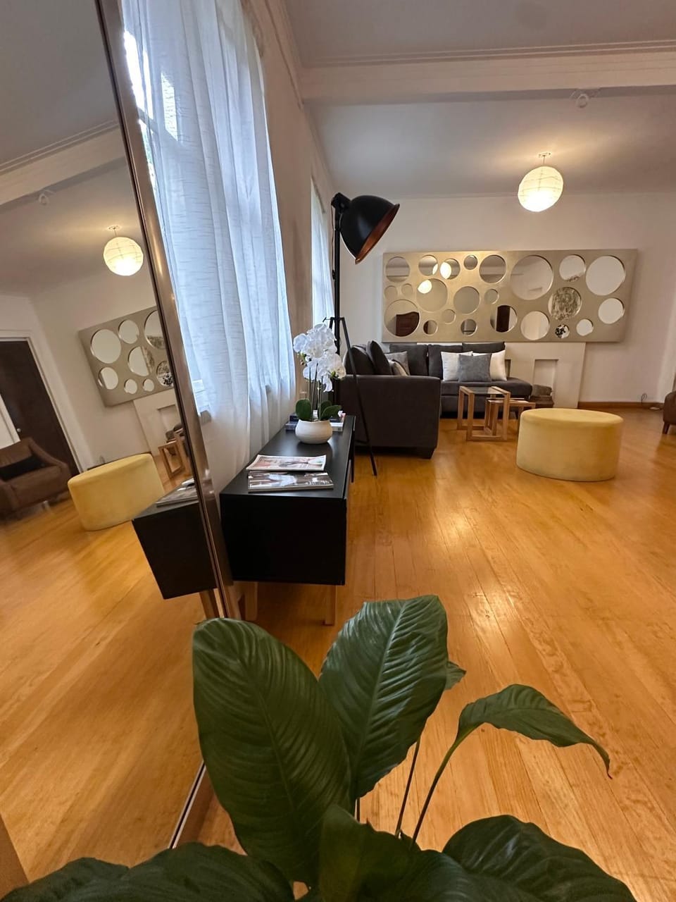 Amplio apartamento en calle peatonal a pasos del Centro Historico Apartment in Mexico City