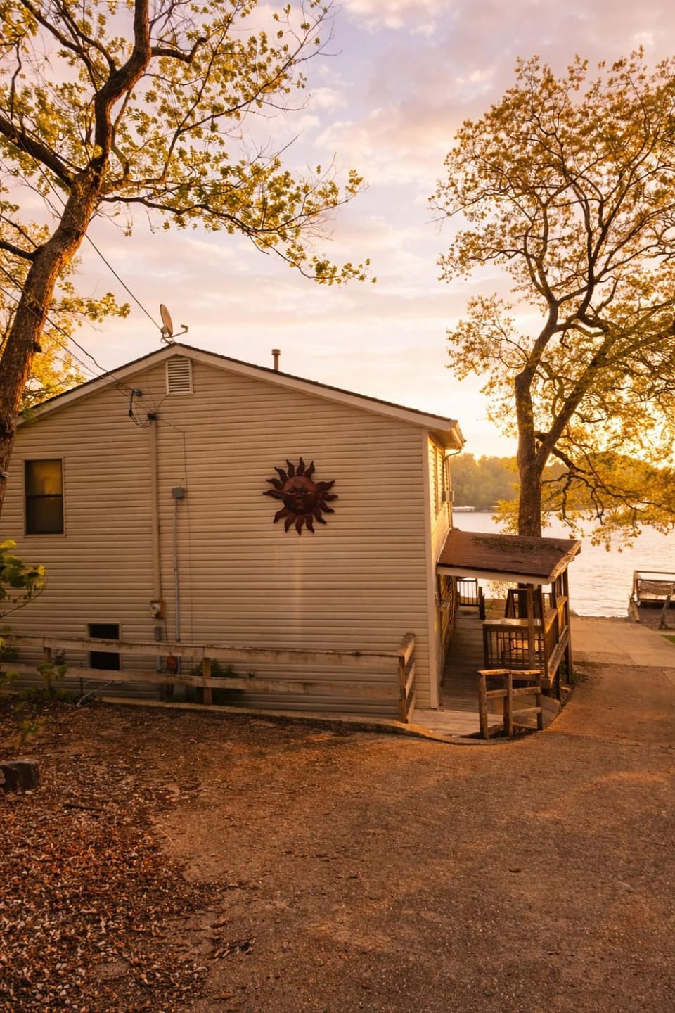 Buccaneer Bay Resort Cottage #56 House in Lake of the Ozarks