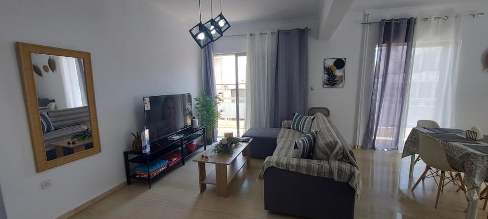 TV and multimedia, Seating area