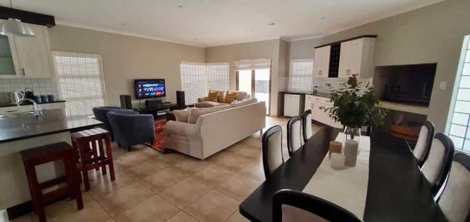 Desert Scape Self Catering House in Namibia