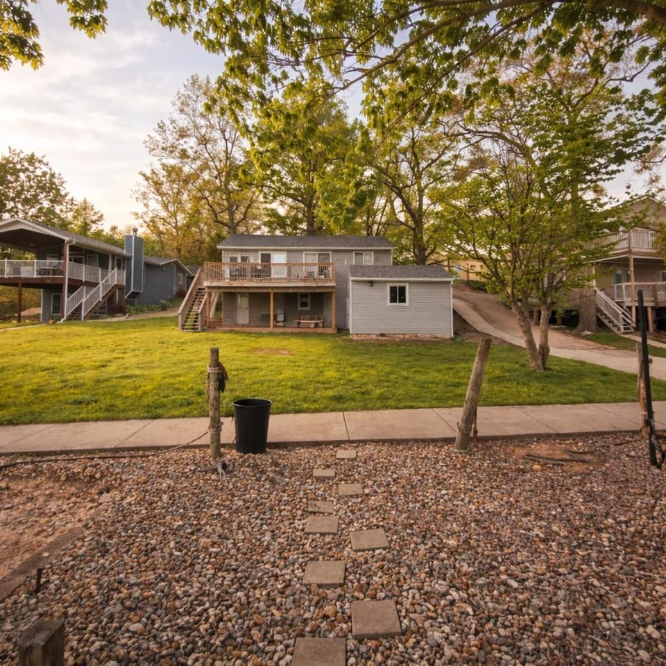 Buccaneer Bay Resort 62 House in Lake of the Ozarks