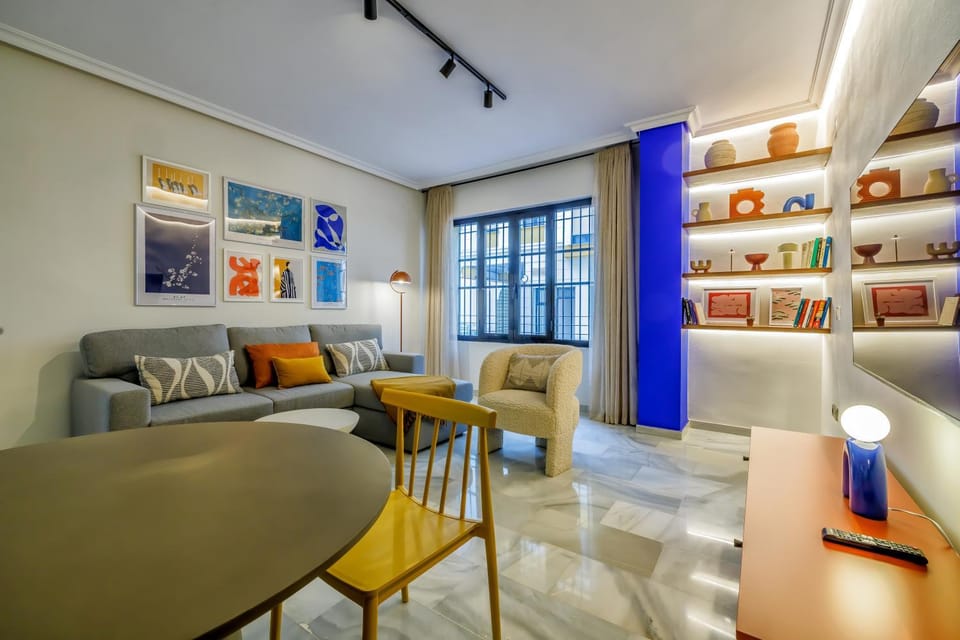 Living room, Seating area, heating, air conditioner