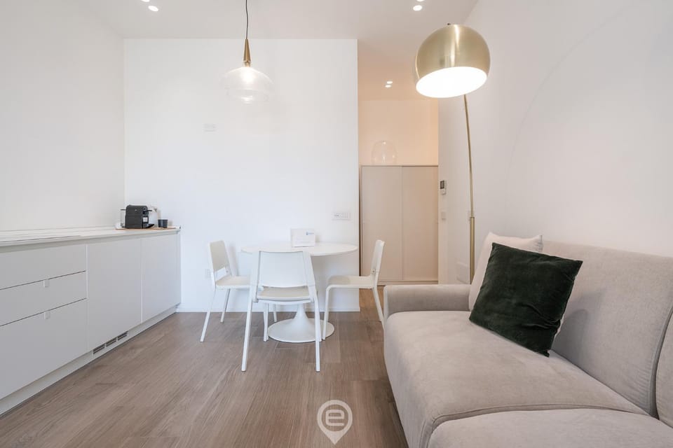 Estay - Loft 3 Via Campidano - Luxury Stay Apartment in Cagliari