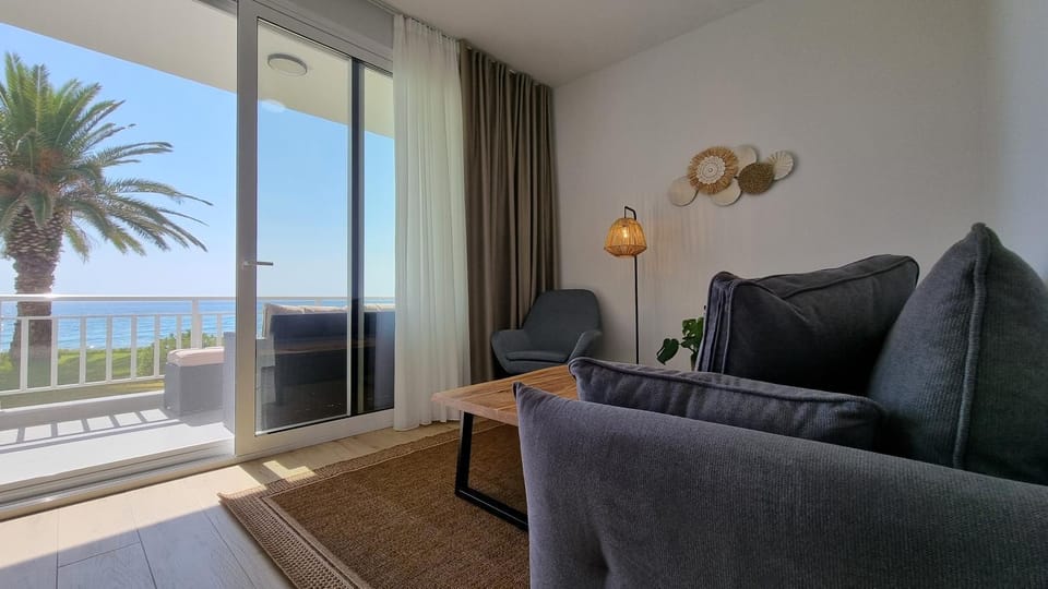 Seafront Bliss Apartment Skala Fourkas Apartment in Halkidiki