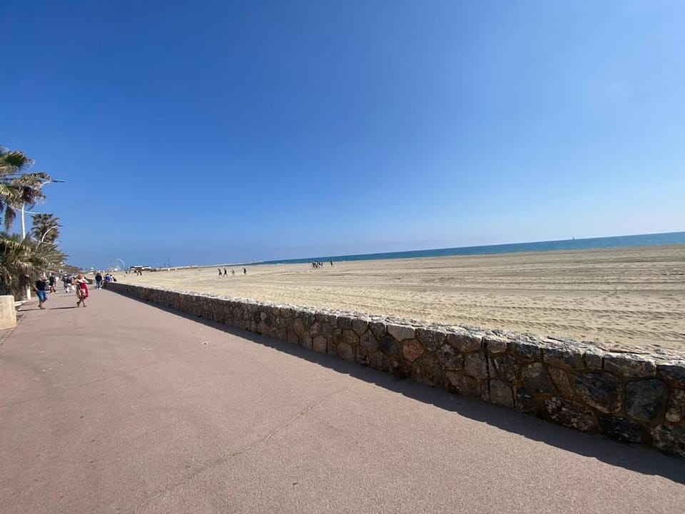 Escapade Mer - Terrace Clim Wifi - Canet Plage Apartment in Canet-en-Roussillon