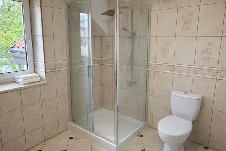 Shower, Toilet, Bathroom