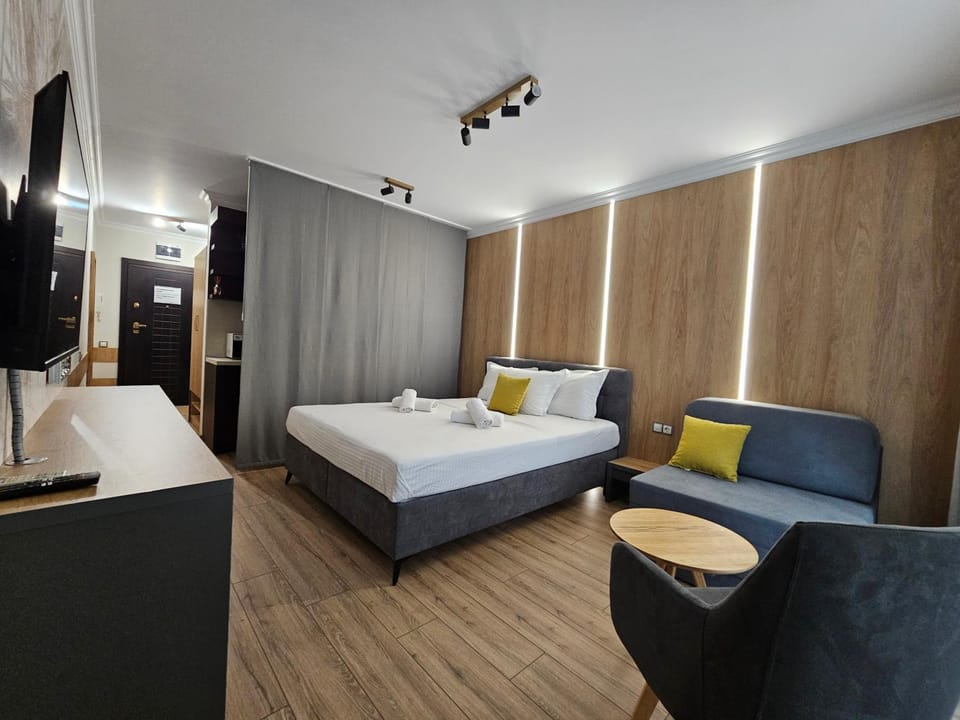 Flora Rose Gardens Apartment in Pomorie