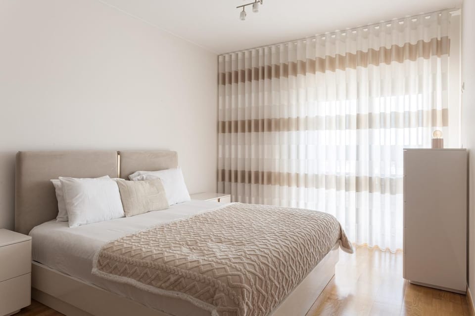 Colinas Premium 3BR Apartment in Lisbon