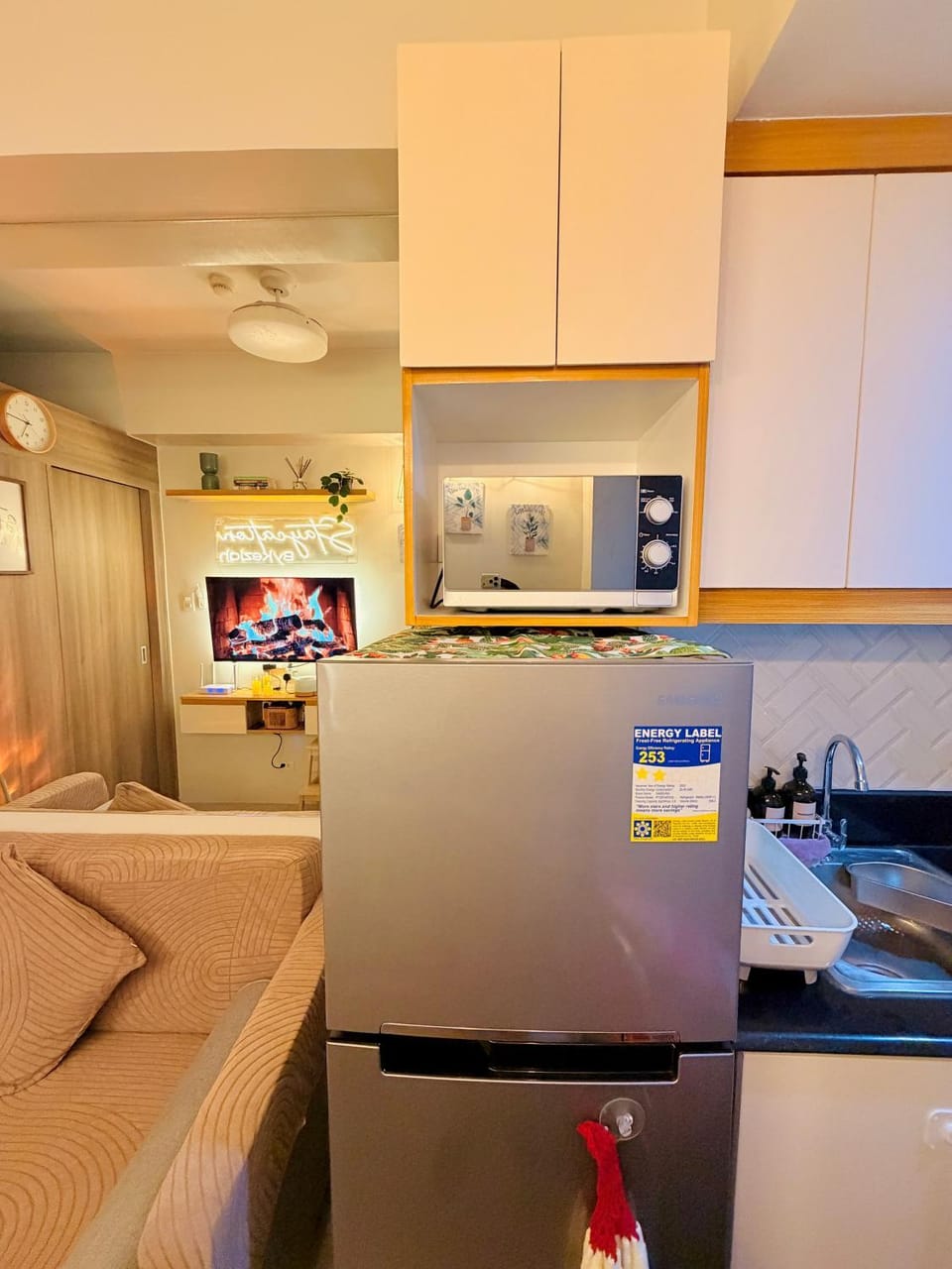 SMDC Field Residence 2BR near Airport & Sm Sucat Apartment in Las Pinas