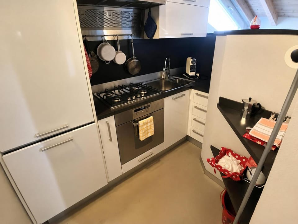 Mansarda Boutique May Apartment in Lombardy