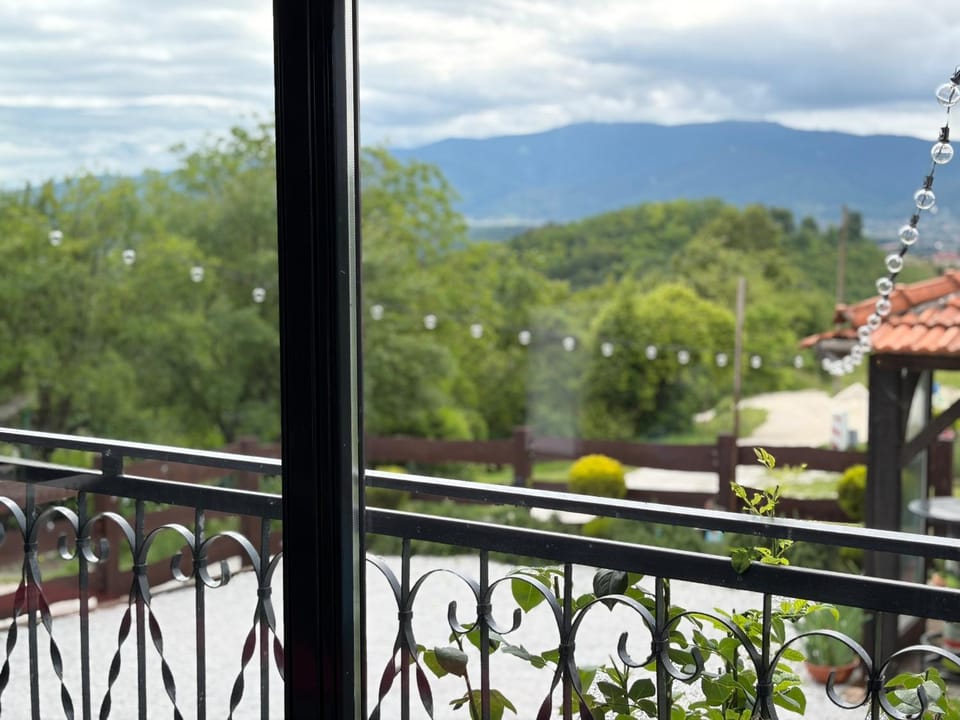 View (from property/room), Balcony/Terrace