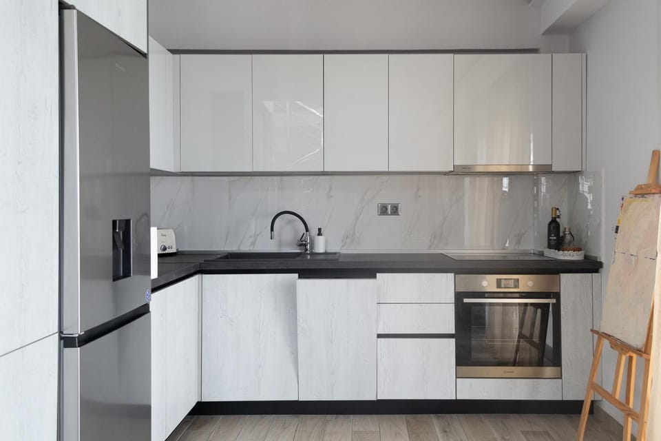 dishwasher, oven, stove, kitchen
