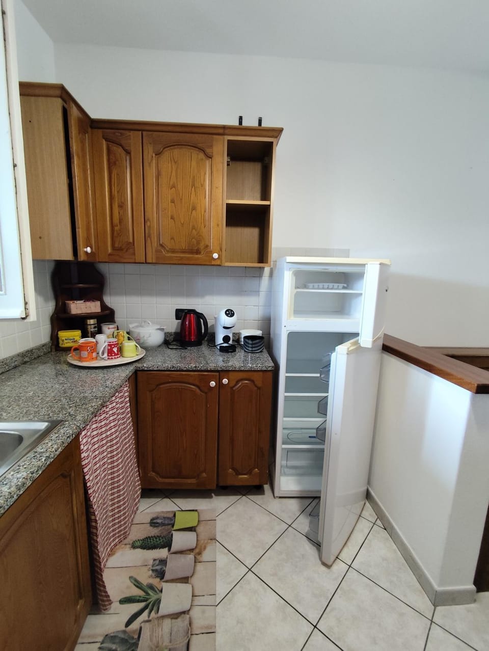 Coffee/tea facilities, Kitchen or kitchenette