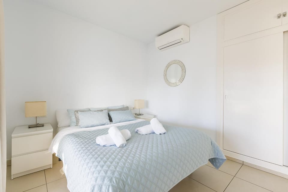 A&N Seafront Terrace & Pool Apartment Apartment in Torre del Mar