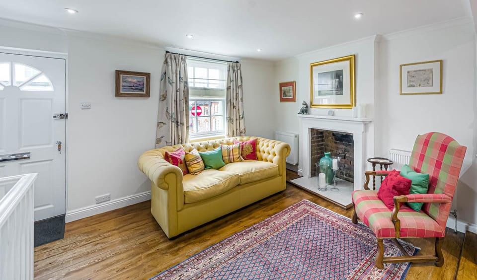 Orchard Place, Arundel House in Arundel