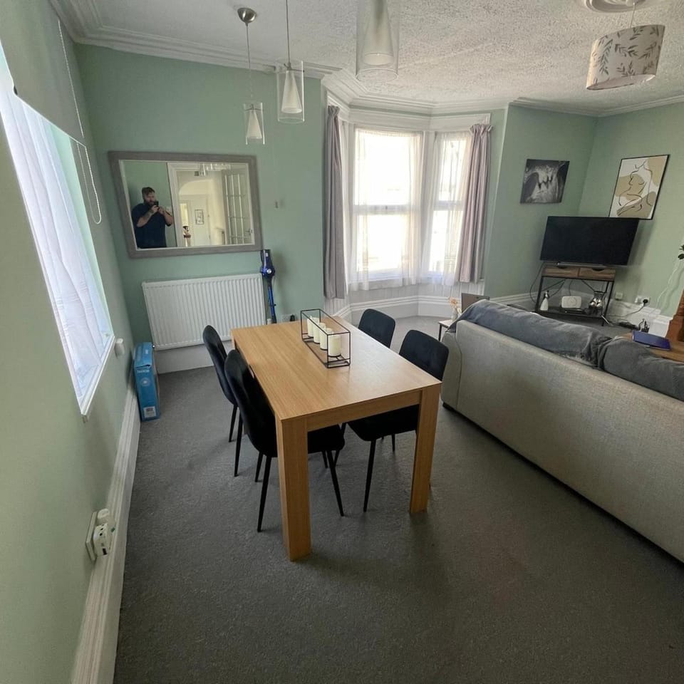 The Pilgrims Cove Apartment in Burnham-on-Sea