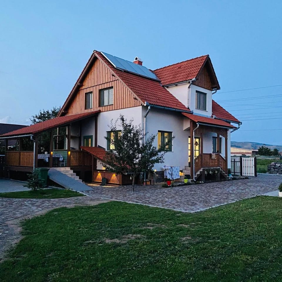 Property building, Garden, Garden view