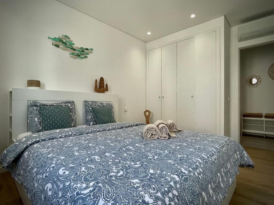 Apt IM - With pool, wifi and parking Apartment in Faro District