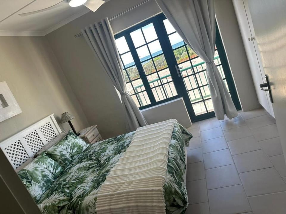 Property building, Bed, Beach, Bedroom, wardrobe