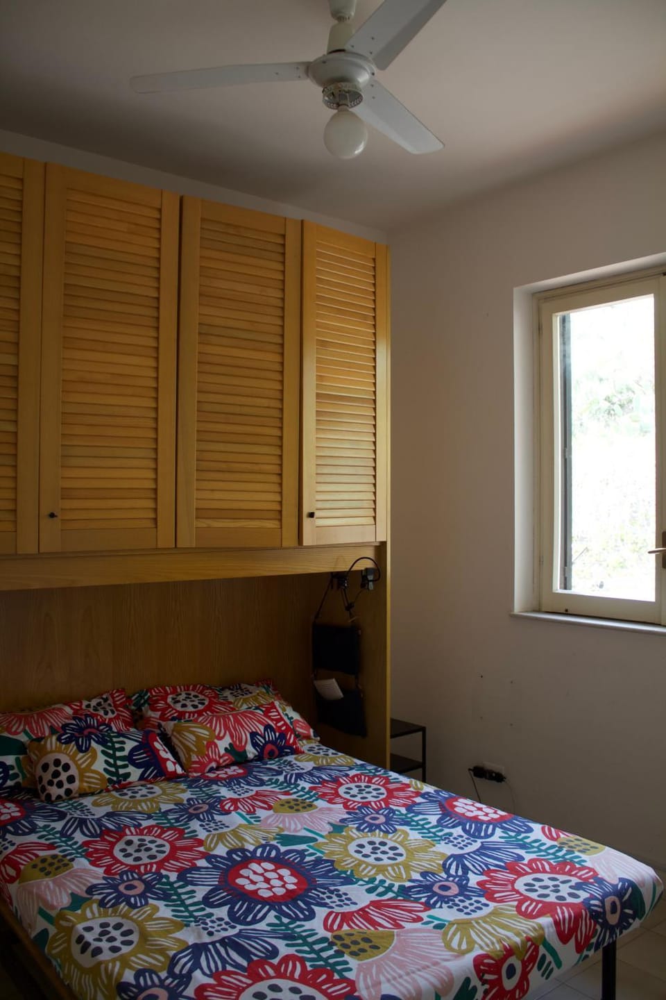 Bedroom, locker