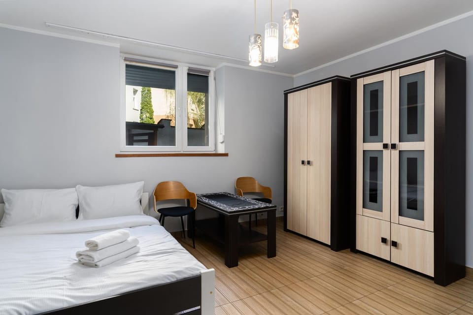 Bed, Photo of the whole room, Bedroom, towels, wardrobe