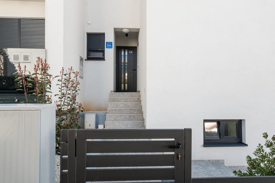 Mea Tia Seaside Apartment Apartment in Šibenik-Knin County, Croatia