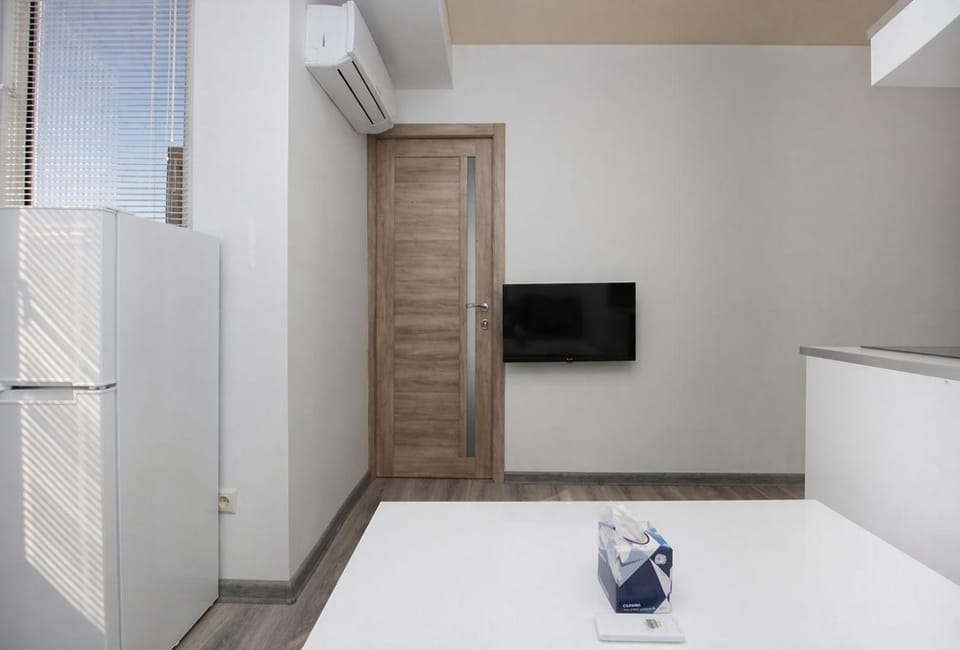 71Excellent apartment in the center of the capital with a balcony Apartment in Yerevan