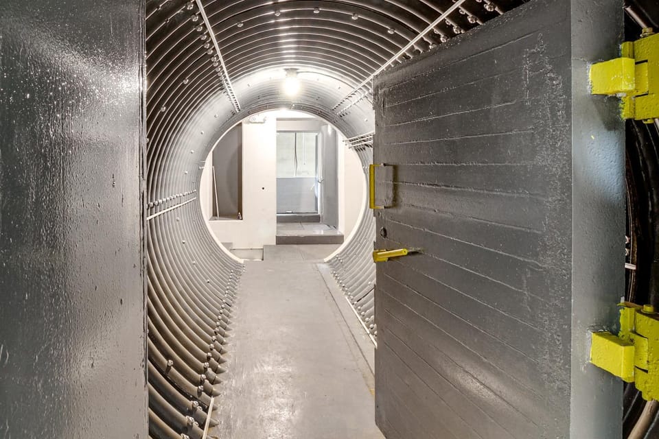 Nuclear Missile Silo Bunker on Schilling AFB! House in Kansas
