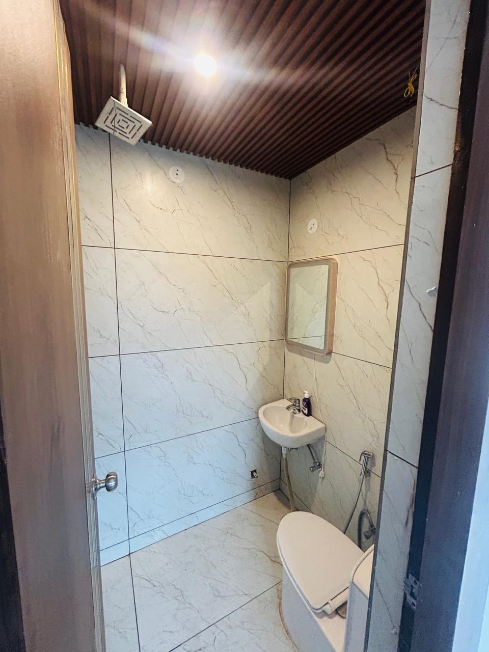 Cityglow Retreat Apartment in Dehradun