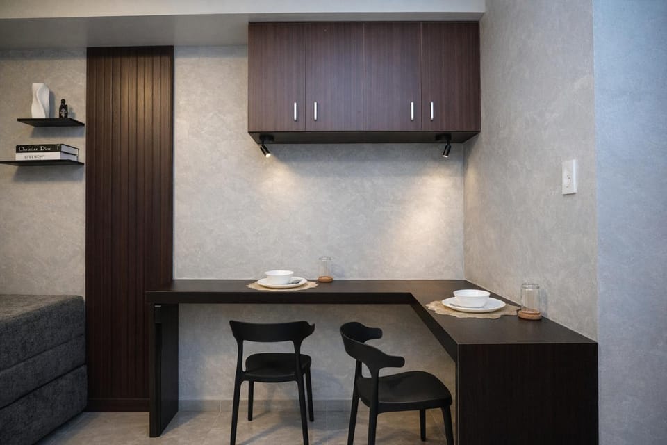 New Modern Spacious Shell Res 1BR l MOA, NAIA, SMX Apartment hotel in Pasay