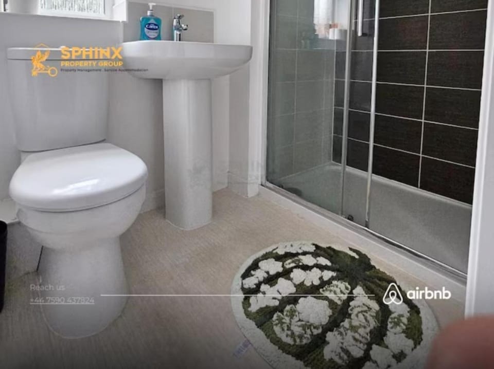 Shower, Toilet, Bathroom