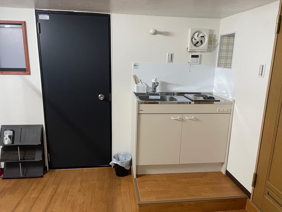 大阪魔力民泊-天下茶屋東101室 Apartment in Osaka