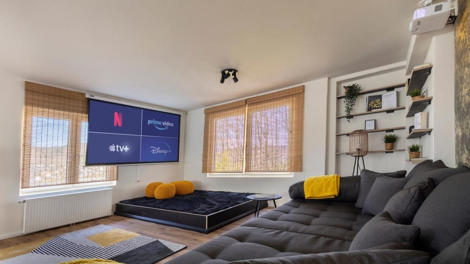 TV and multimedia, Living room