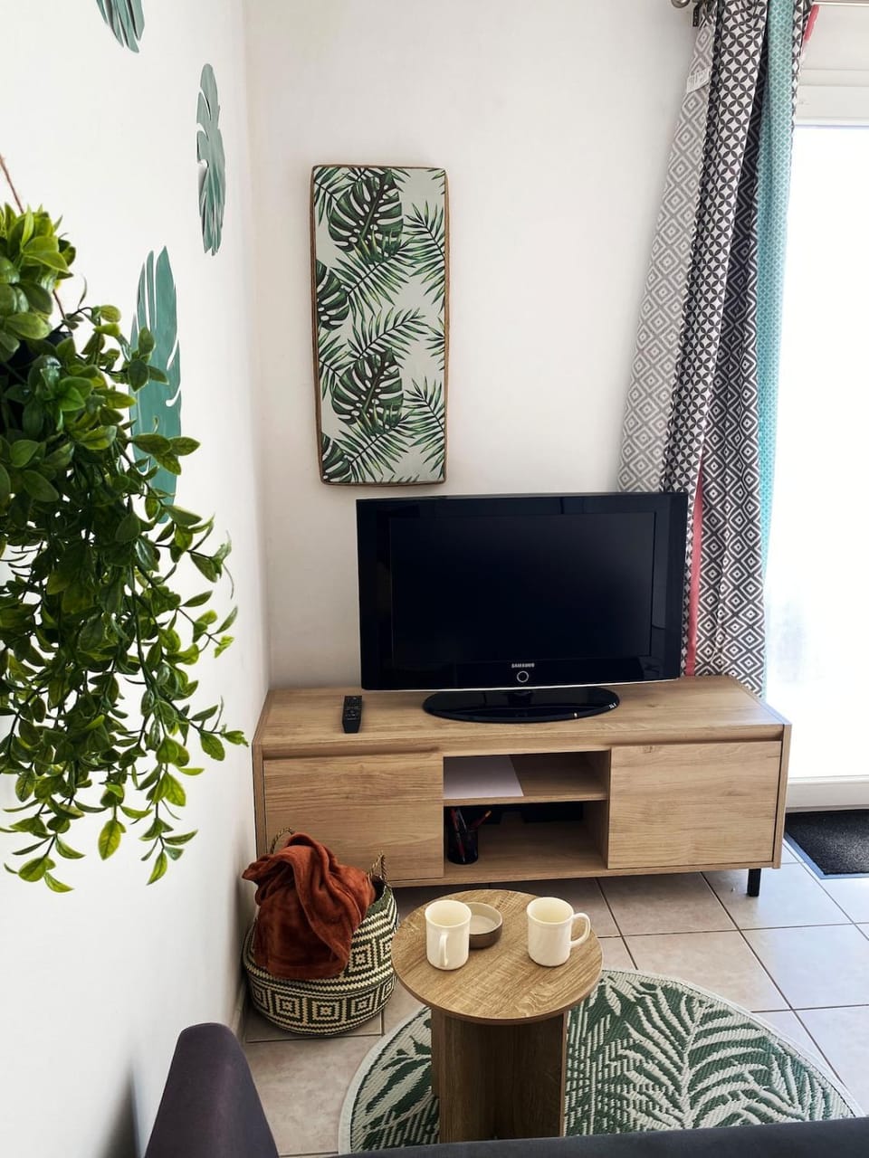 TV and multimedia, Living room, internet