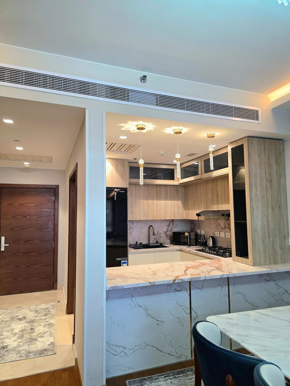 Luxury 1-BR at Aeon Towers, مول العرب Apartment in Egypt
