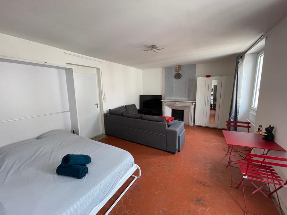studio idealement situé Apartment in Marseille