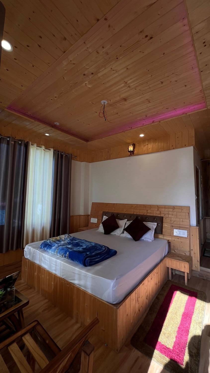 Tirthan mountain breeze stays Vacation rental in Himachal Pradesh