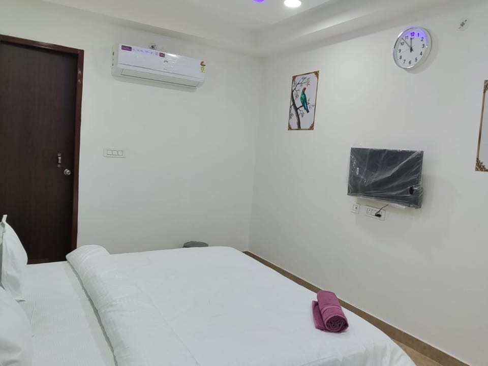 Tamanna guest inn Apartment in Lucknow