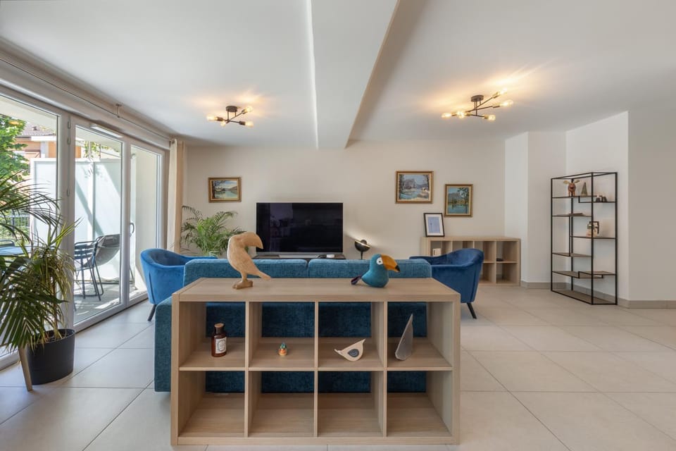 Grand Port - Appart spacieux - Terrasse jardin - Parking Apartment in Aix-les-Bains