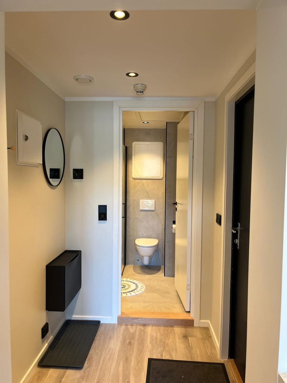 Luxury Balcony River View apt - Heart of Voss Apartment in Vestland