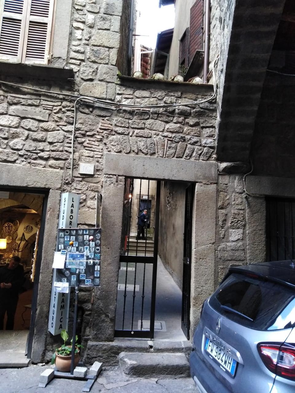 Serenity & Art Apartment in Viterbo